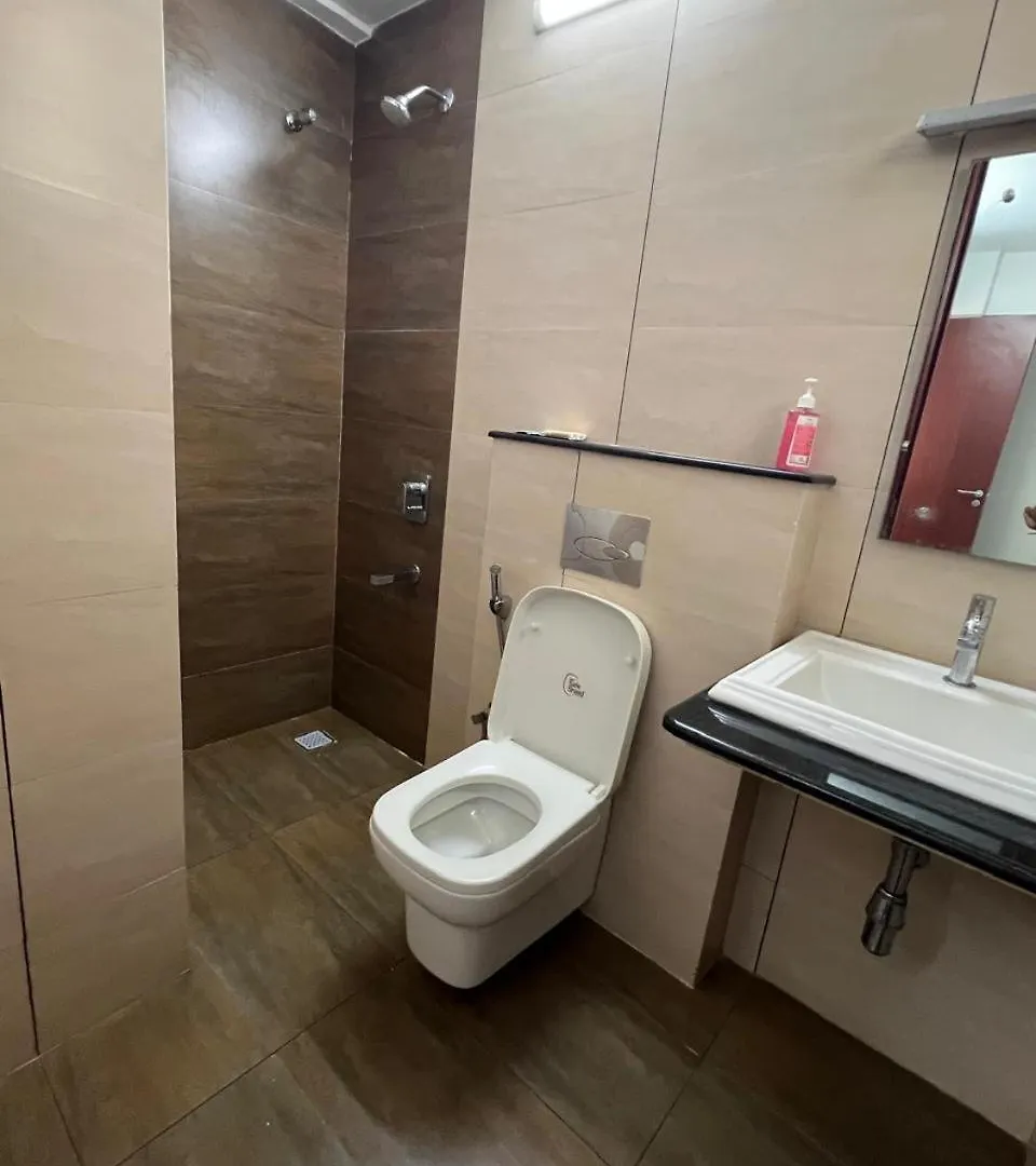 Апартаменты Luxe Oasis Palmgrove Oppo Lulu Mall Тривандрум