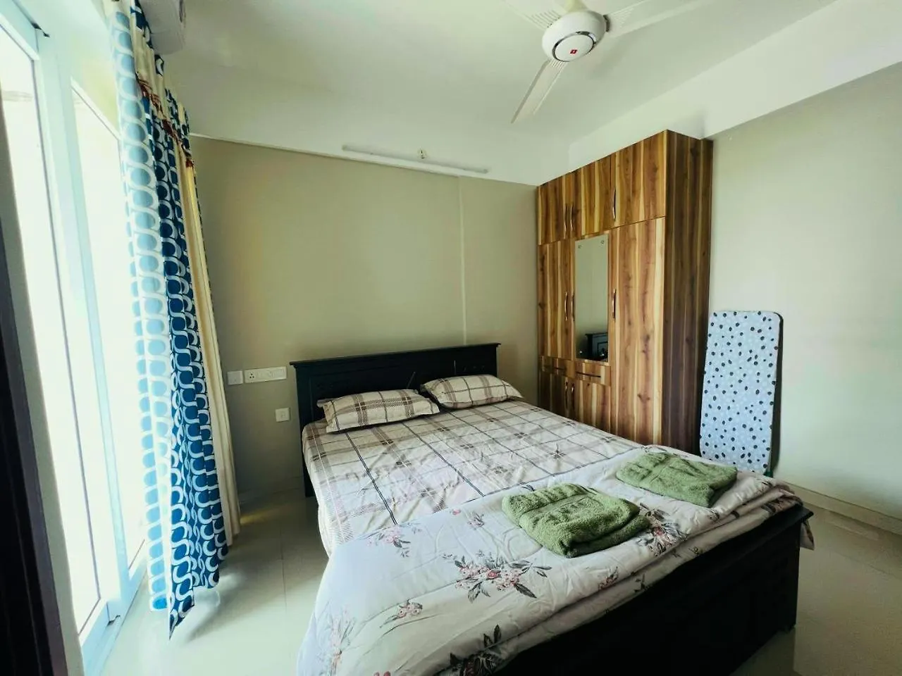 Luxe Oasis Palmgrove Oppo Lulu Mall Thiruvananthapuram Hindistan
